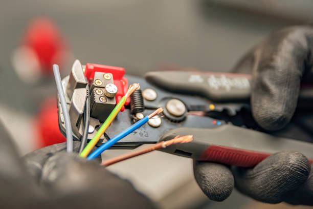 Best Local Electrician Companies  in Clermont, IN